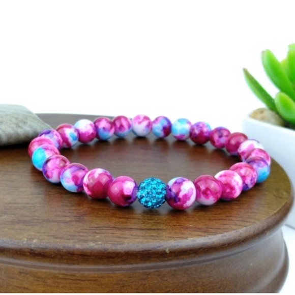Blossom Boutique Jewelry - 1 LEFT! Tie Dye Women’s Cute Beaded Bracelet